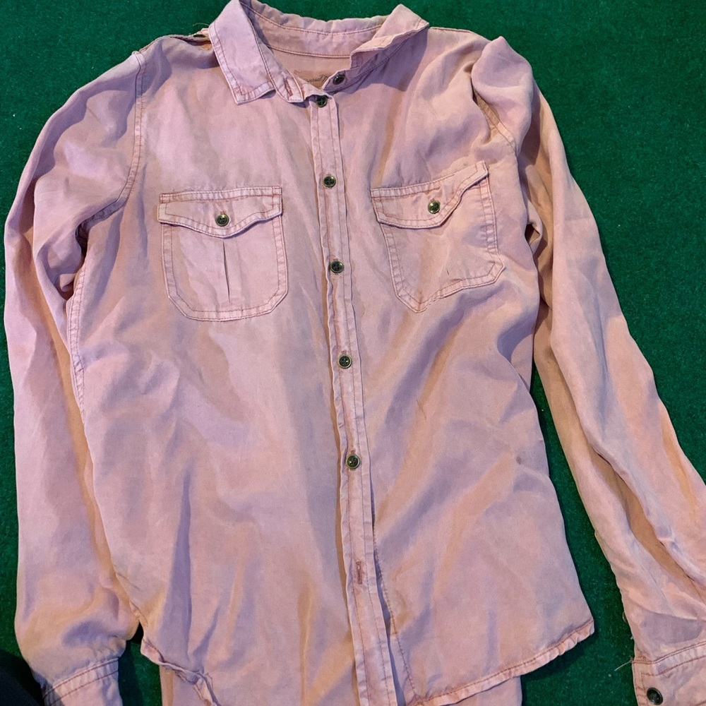Button down shirt - Picture 2 of 4
